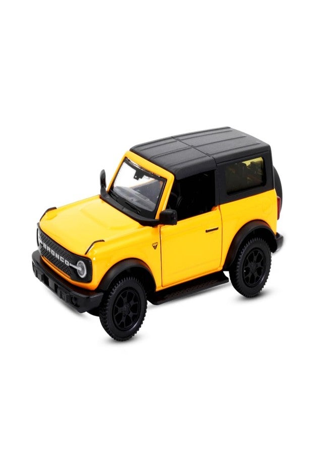 آر إم زد سيتي سيارة لعبة فورد برونكو باد لاندز 2023 ذات السقف الصلب من آر إم زد سيتي، مصنوعة من المعدن المصبوب، مقاس 5 بوصات، بمقياس 1:36 | سيارة مرخصة قابلة للتحصيل مع أبواب قابلة للفتح وآلية سحب للخلف | سلسلة عالمية لعشاق السيارات | أصفر - Image 1